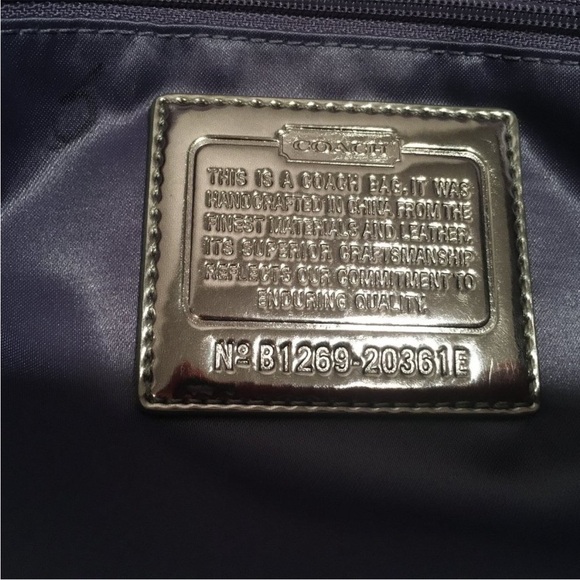 Coach Poppy Silver Tote/purse Excellent condition Never used. - Picture 6 of 7